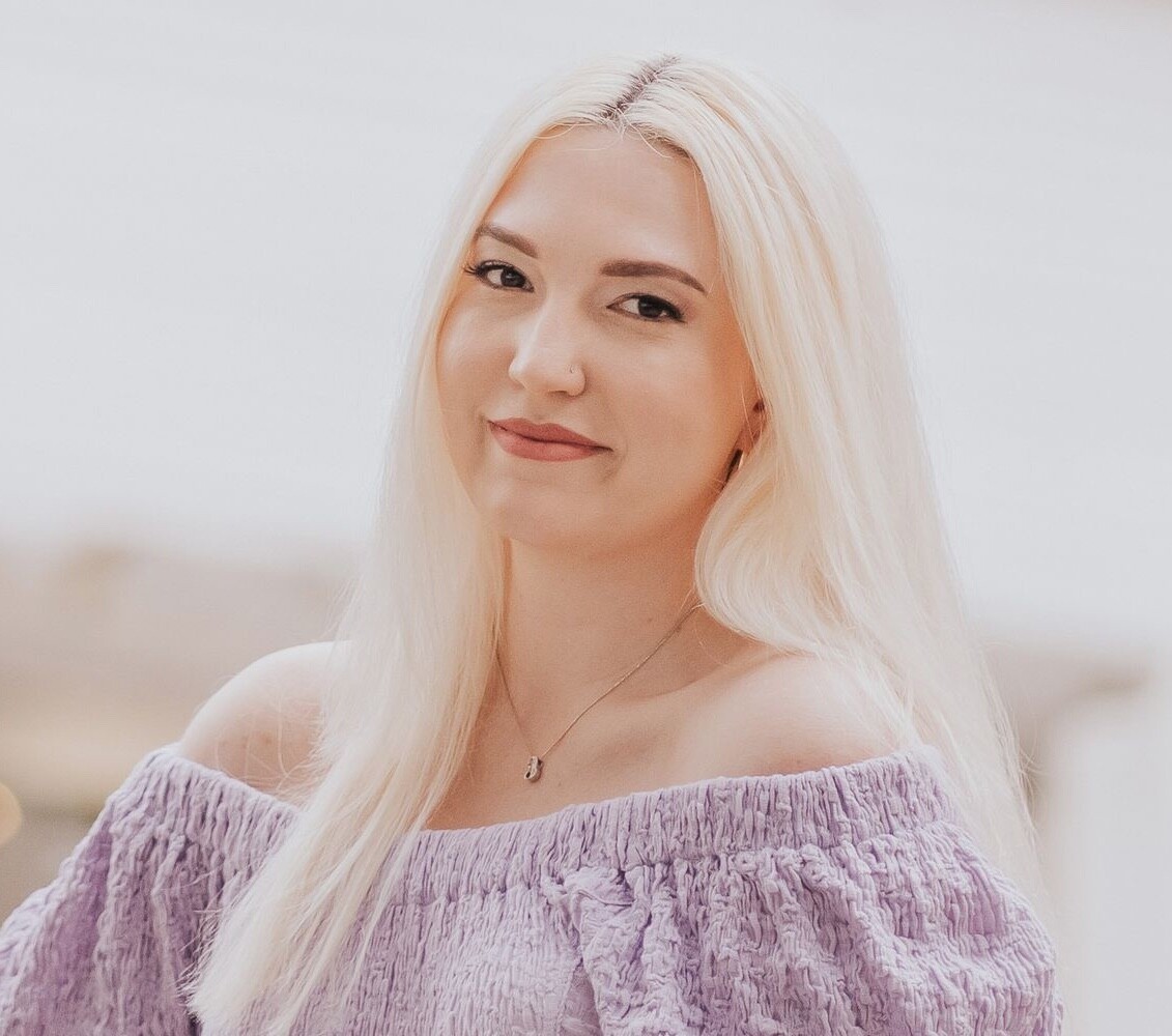 Александрія Бельфлер - Vivat