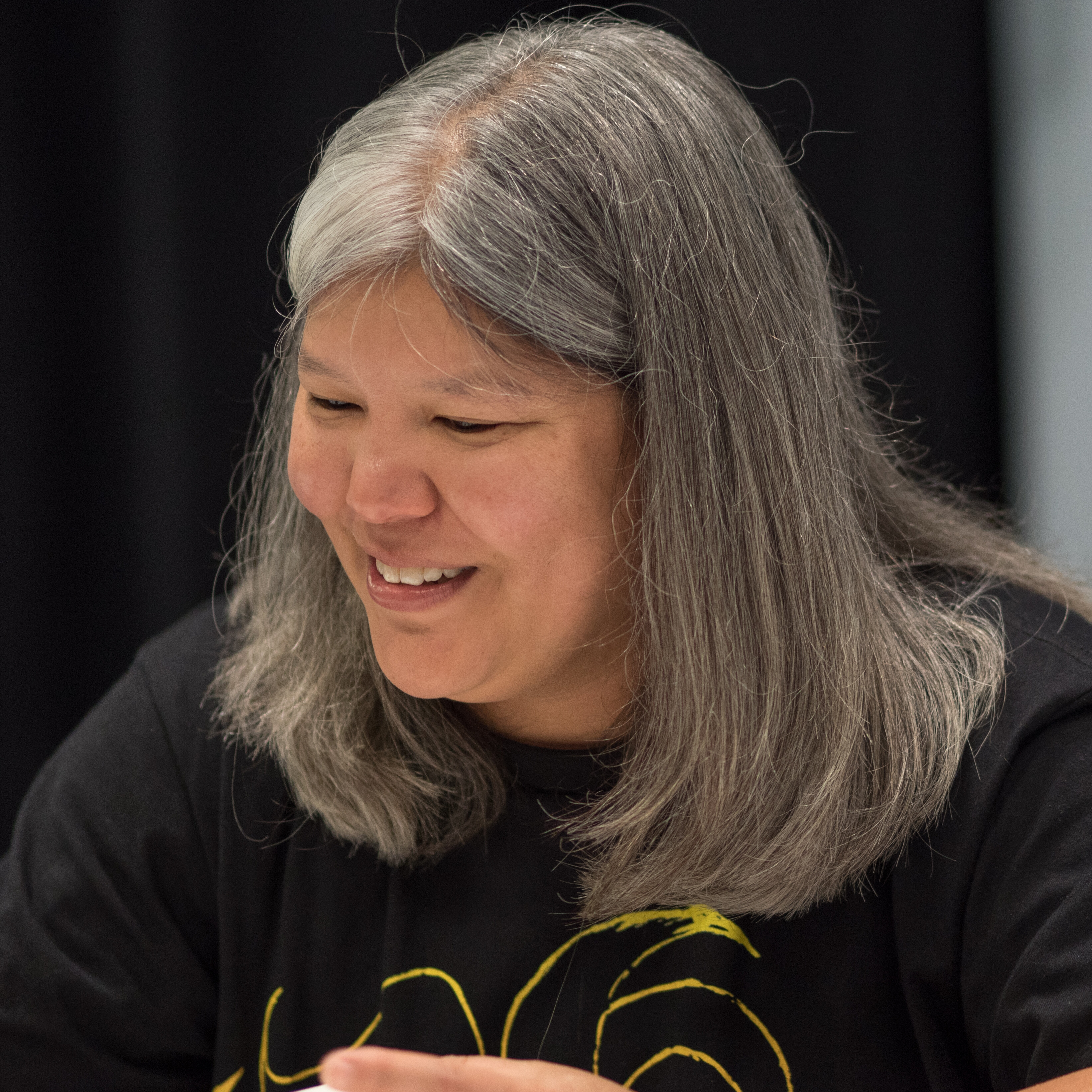 Джулі Каґава - Vivat