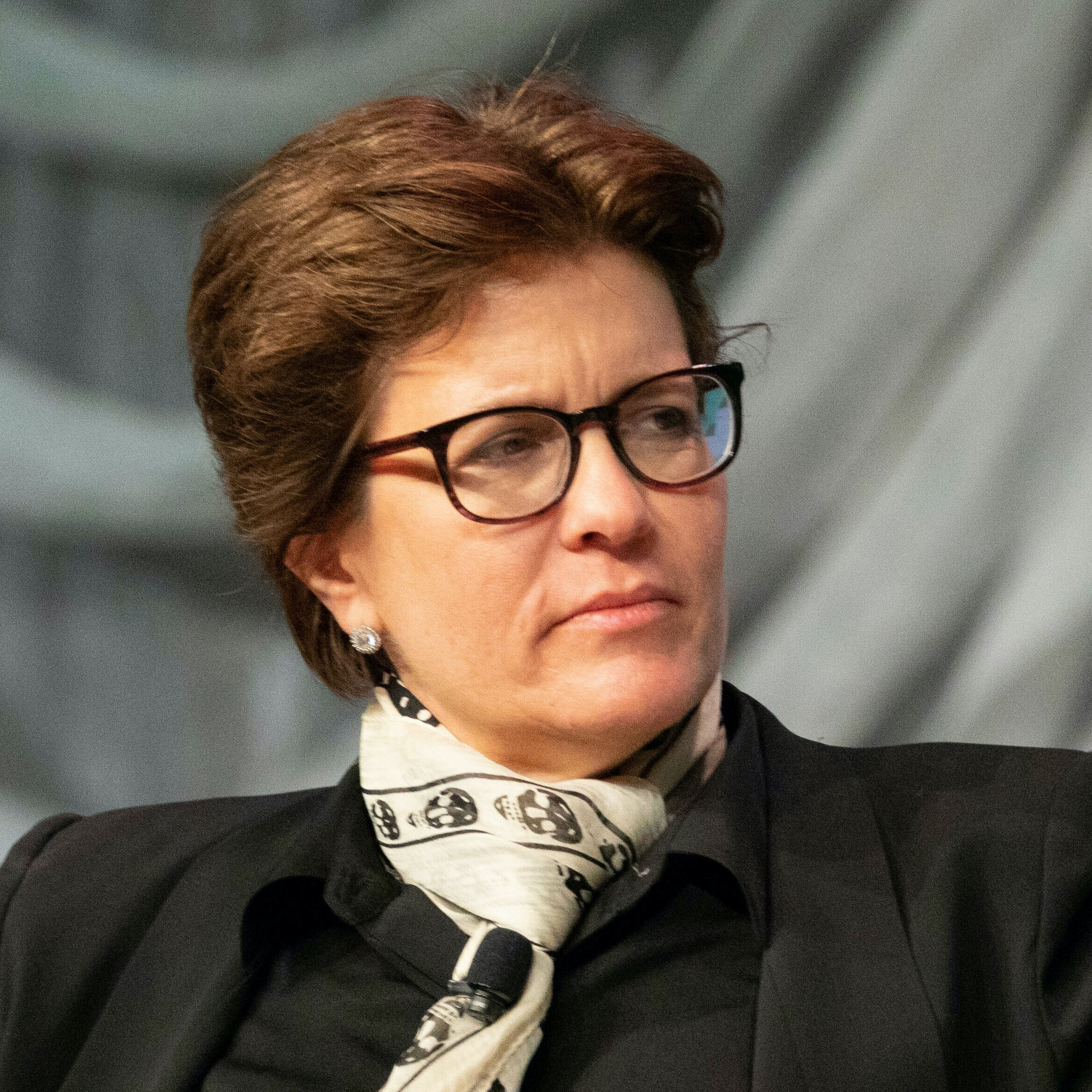 Кара Свішер - Vivat