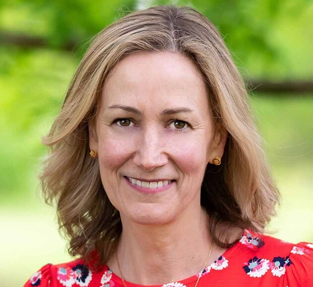 Аннабель Монаган - Vivat