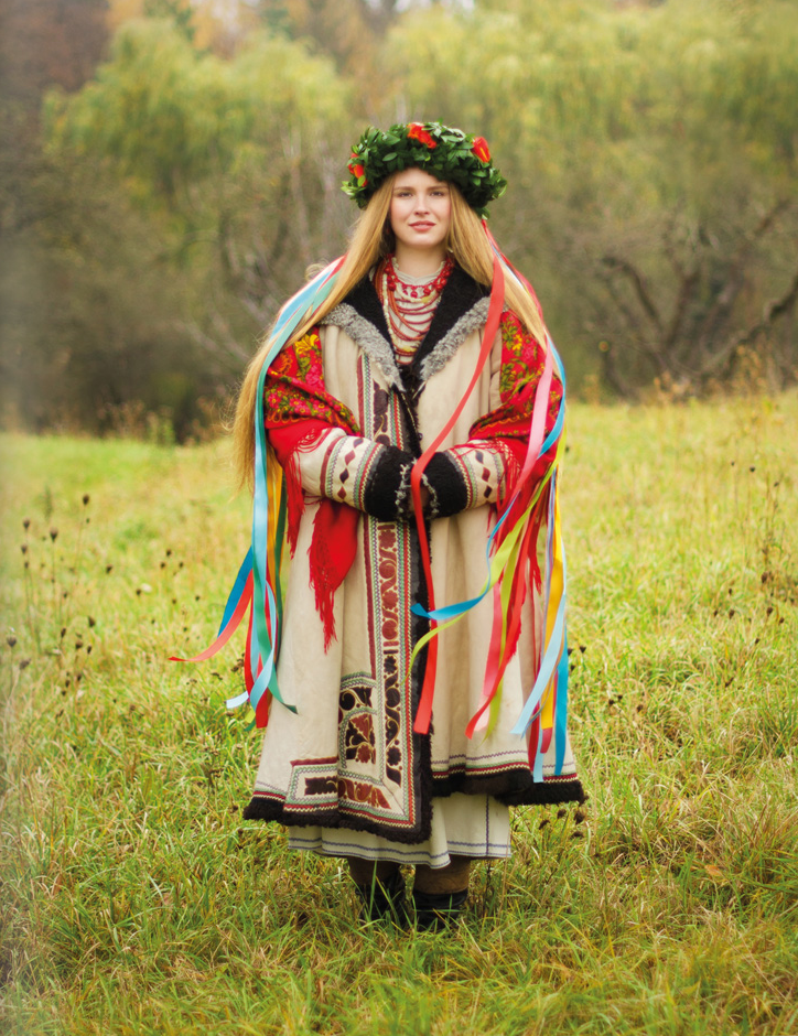 Ukrainian Folk Fashion - Vivat