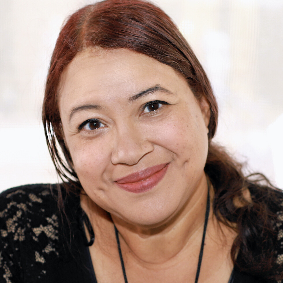 Ребекка Роангорс - Vivat